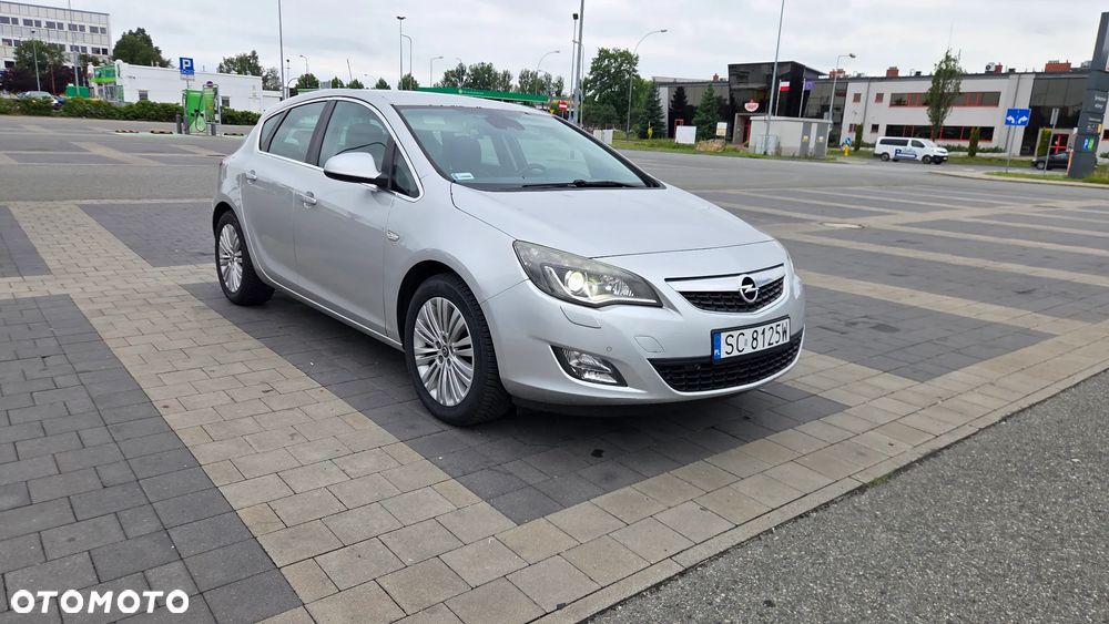Opel Astra 1.4 T Cosmo - 5