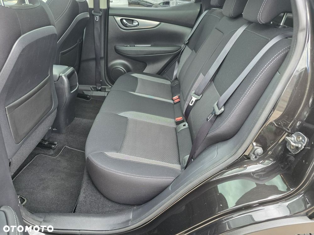 Nissan Qashqai 1.3 DIG-T N-Connecta - 20