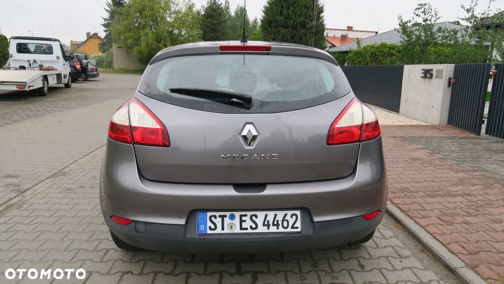 Renault Megane - 5