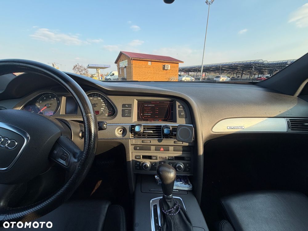 Audi A6 Limousine 3.2 FSI Quattro Tiptronic - 9