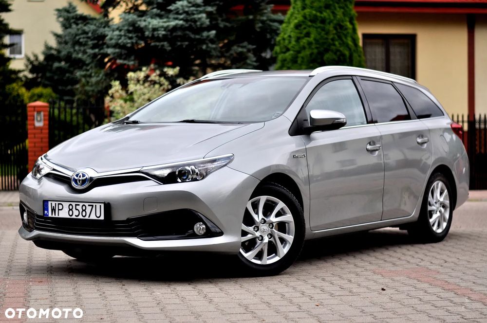 Toyota Auris - 17
