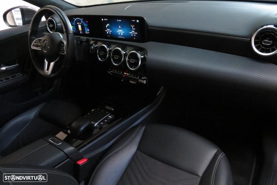 Mercedes-Benz A 250 e Style Plus - 18