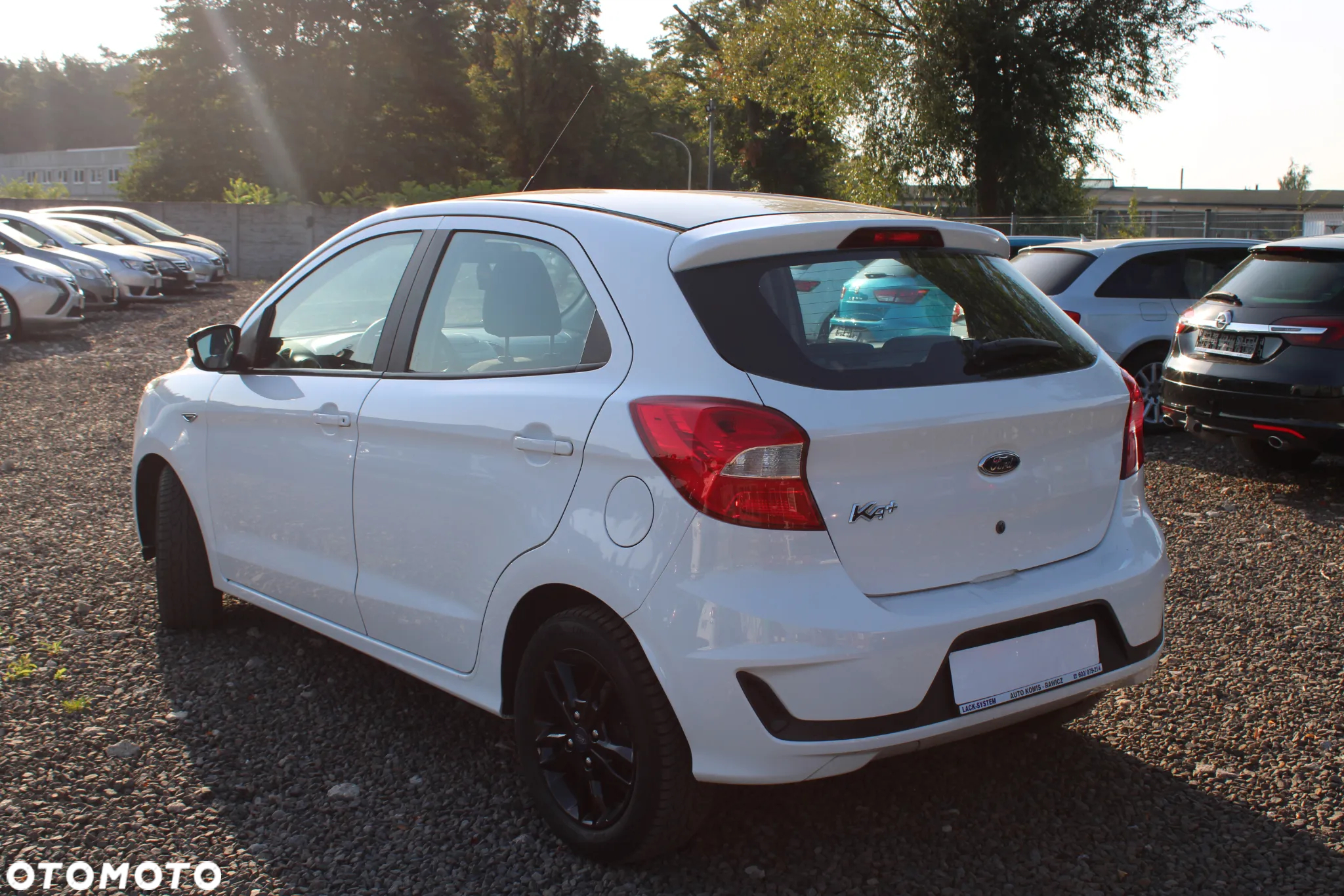 Ford Ka+ 1.2 S&S White - 4