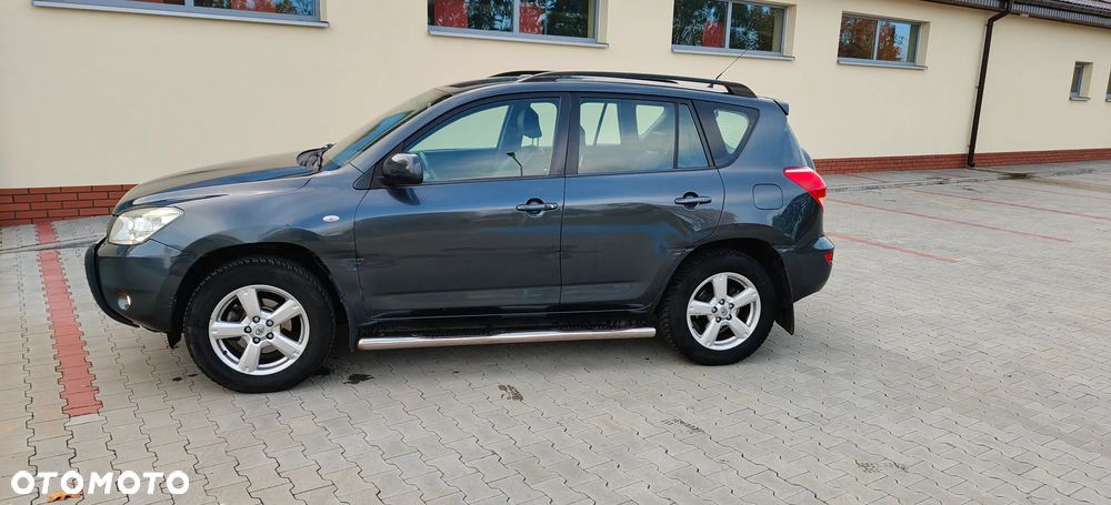 Toyota Rav4 2007 photo 4