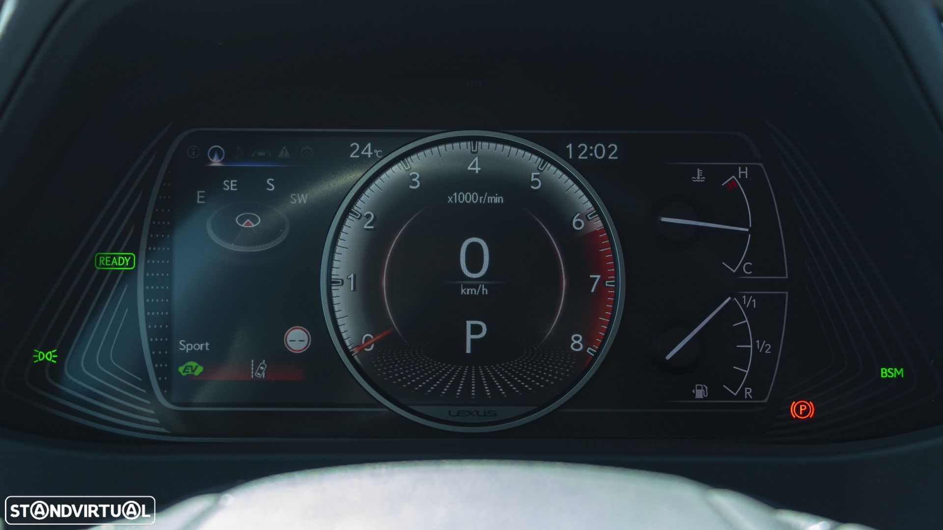 Lexus UX 250h Sport (Ecrã 12.3) - 31