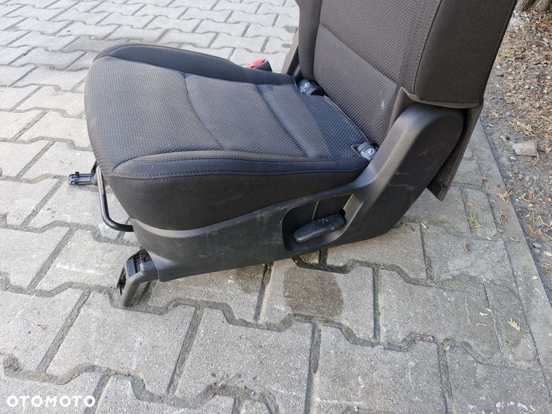 kia carens iv 4 fotel tył tylny lewy - 8