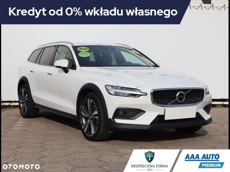 Volvo V60 Cross Country - 2