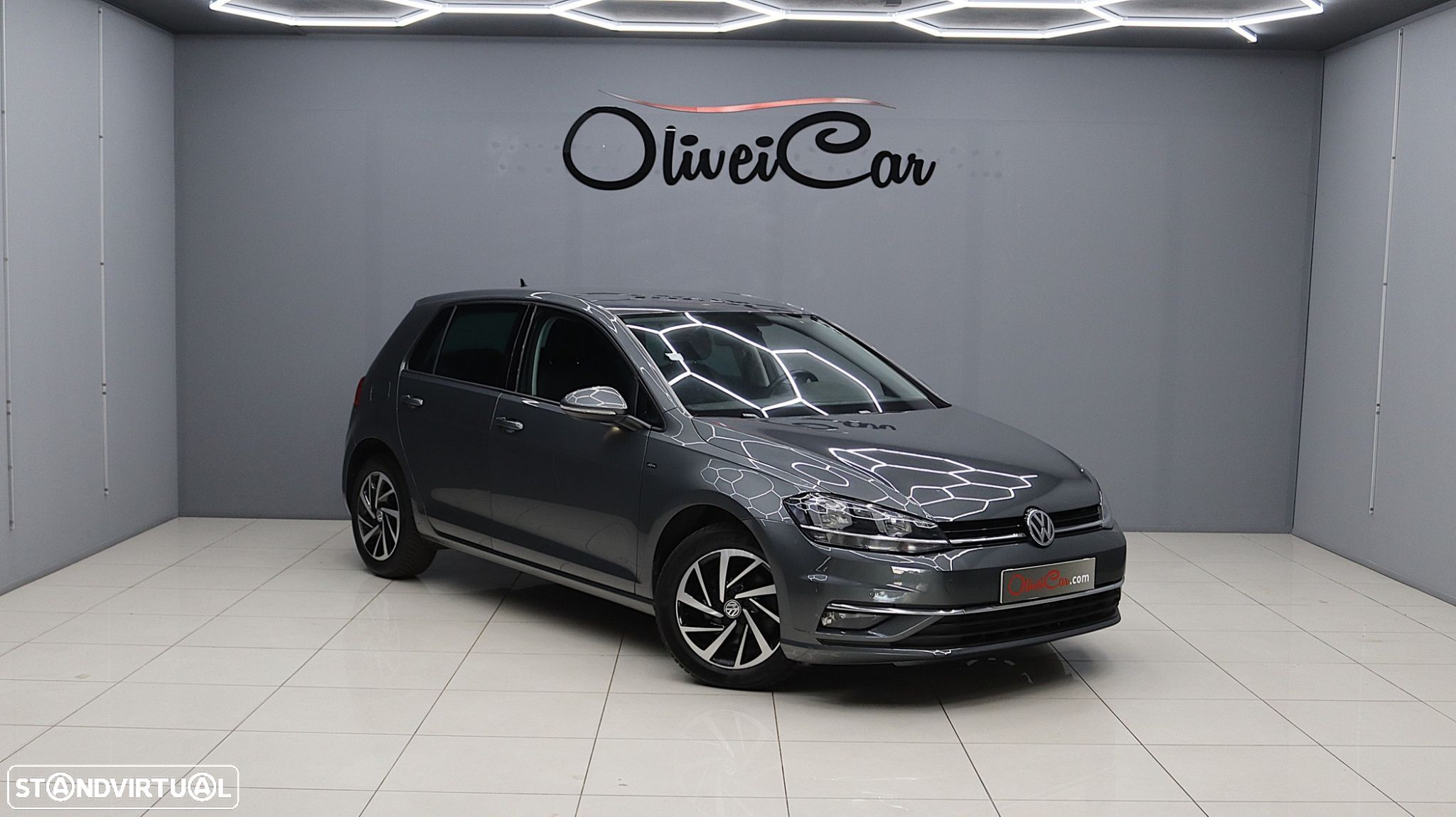 VW Golf 1.6 TDI DSG Join - 1