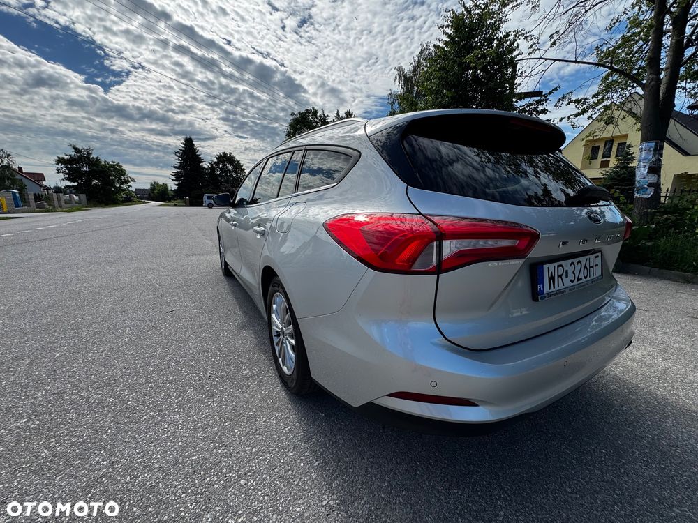 Ford Focus 2.0 EcoBlue Titanium Business - 6