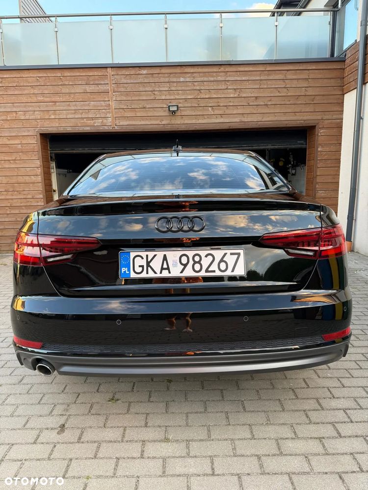 Audi A4 Avant 2.0 TDI S tronic - 11