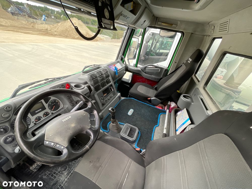 Iveco TRAKKER - 11