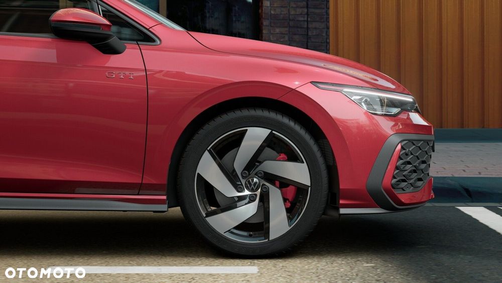 Volkswagen Golf - 8