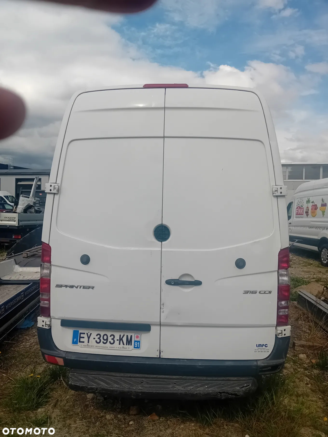 Mercedes-Benz Sprinter - 7