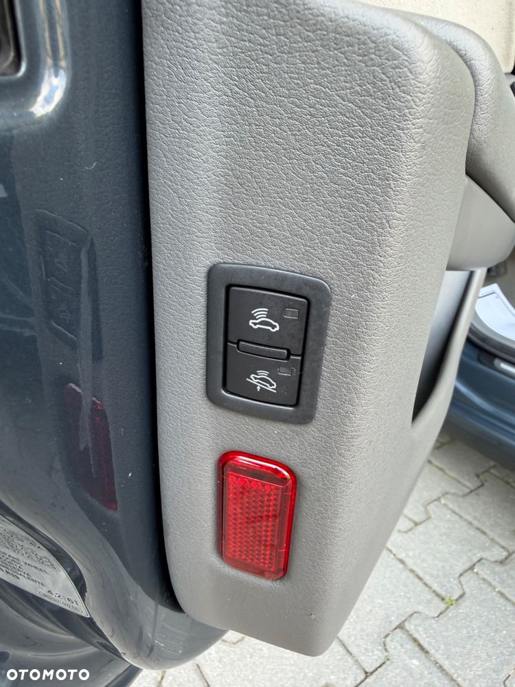Audi A4 Limousine - 33