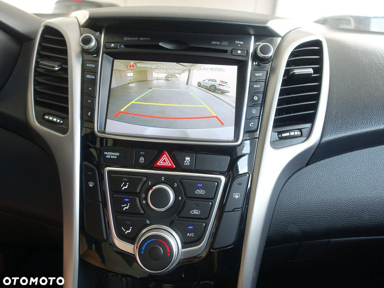 Hyundai i30 blue 1.6 CRDi Trend - 21