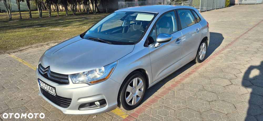 Citroën C4 VTi 120 Attraction - 4