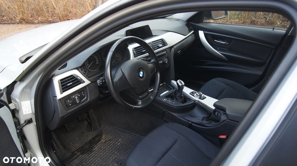 BMW Seria 3 316d Advantage - 11