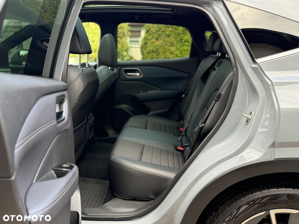 Nissan Qashqai 1.3 DIG-T MHEV N-Connecta Xtronic - 11