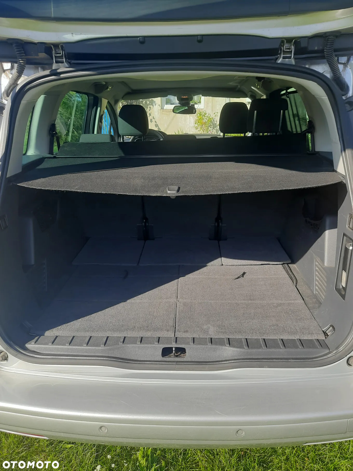 Peugeot 5008 - 8