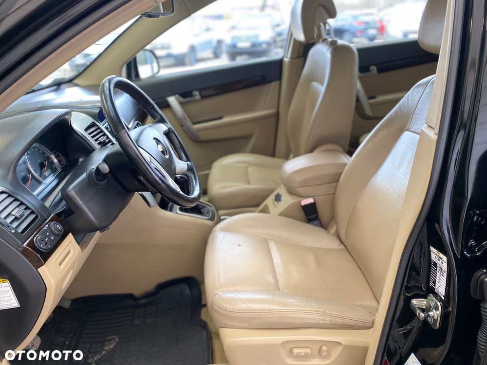 Chevrolet Captiva 2.0 d High - 9