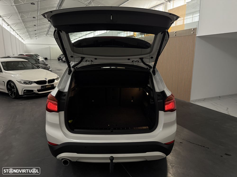 BMW X1 16 d sDrive Advantage - 13