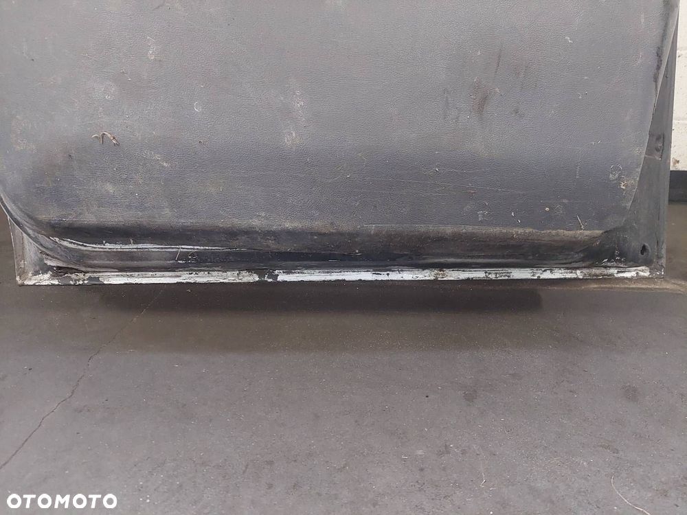 DRZWI KOMPLETNE PRAWY PRZÓD MERCEDES-BENZ VITO W638 - 4