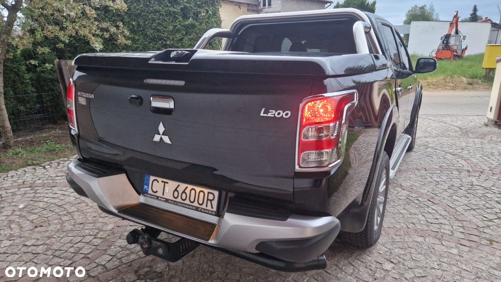 Mitsubishi L200 2.4 d DC Intense Plus EU6 - 6