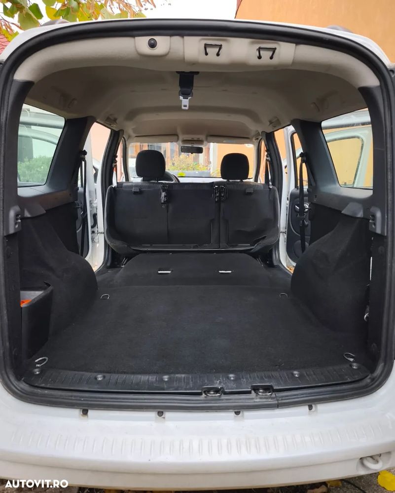 Dacia Logan MCV 1.6 16V Laureate - 24