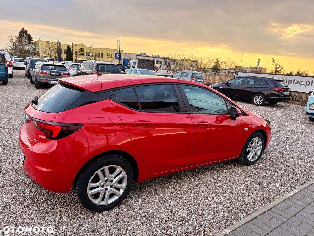 Opel Astra 1.6 CDTI Essentia - 15
