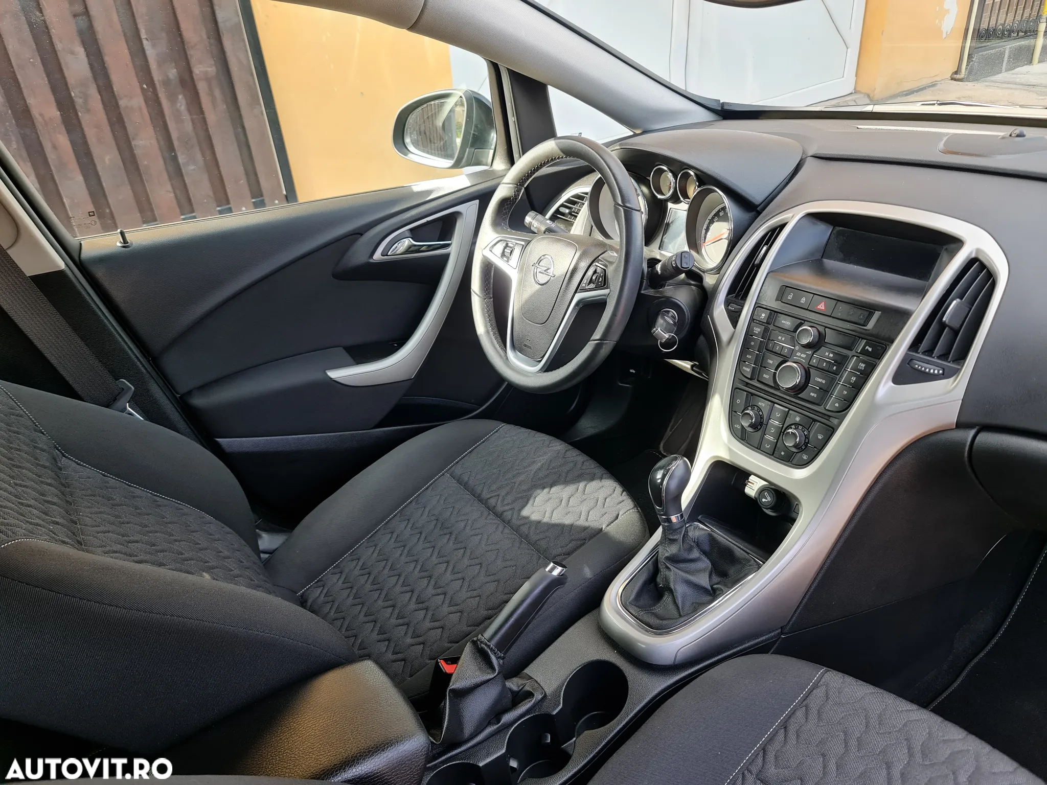 Opel Astra - 17