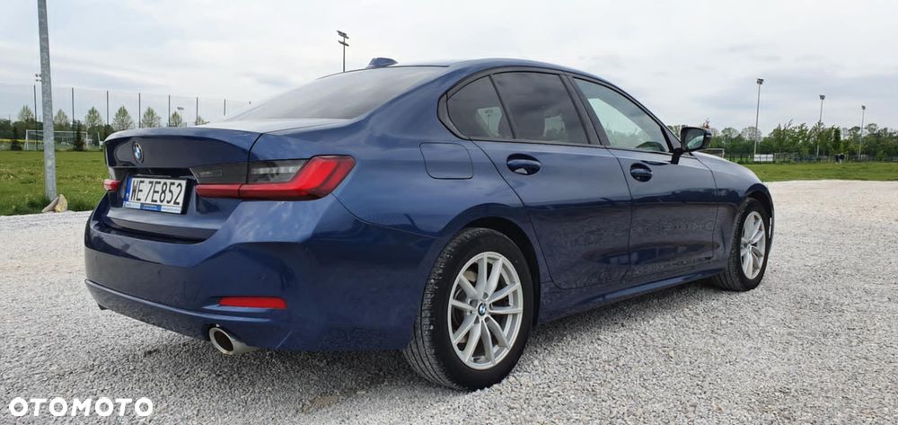 BMW Seria 3 320d xDrive - 2