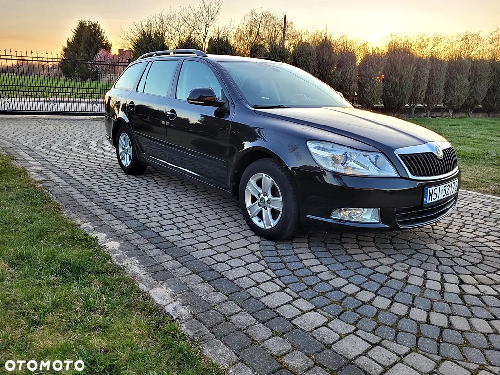 Skoda Octavia 1.6 TDI Ambiente - 2