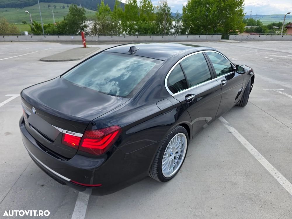 BMW Seria 7 730d - 19