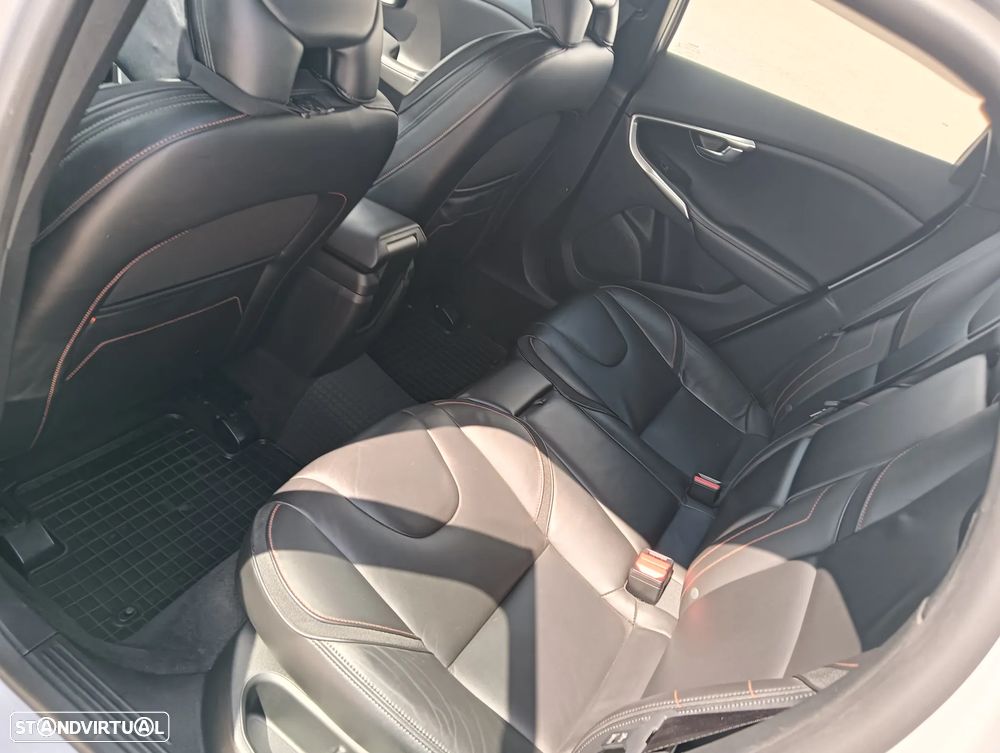 Volvo V40 2.0 D2 Volvo Ocean Race - 12