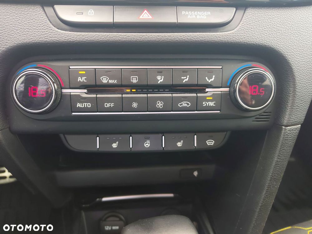 Kia XCeed 1.6 T-GDI XL DCT - 23