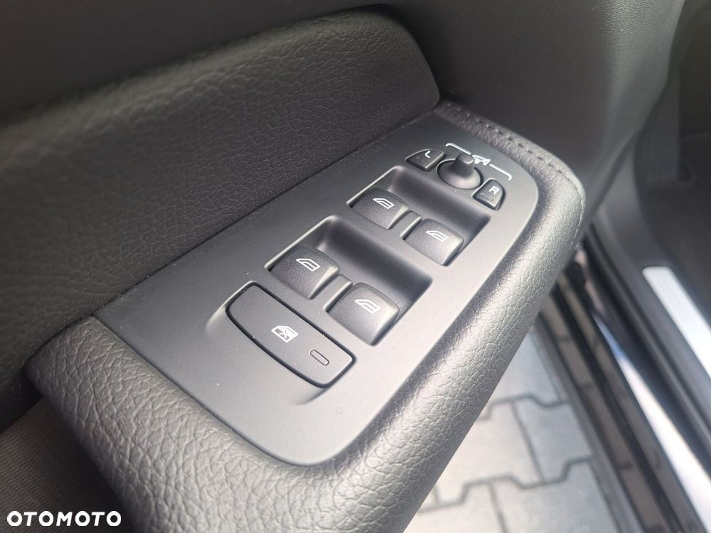 Volvo XC 60 T4 Inscription - 13