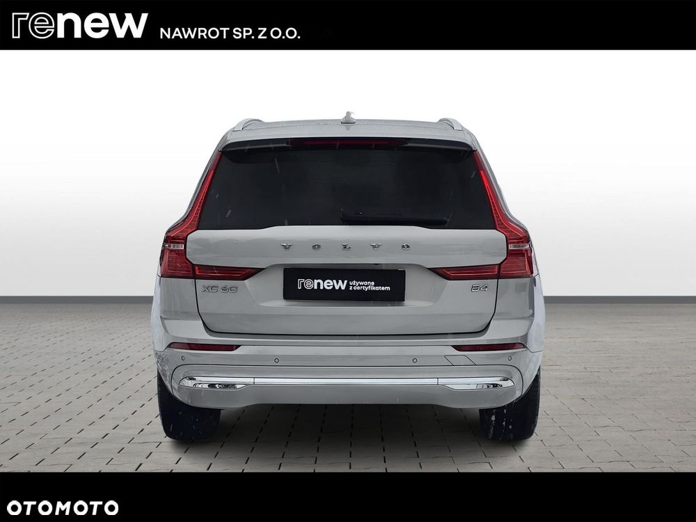 Volvo XC 60 B4 D Plus Bright - 4