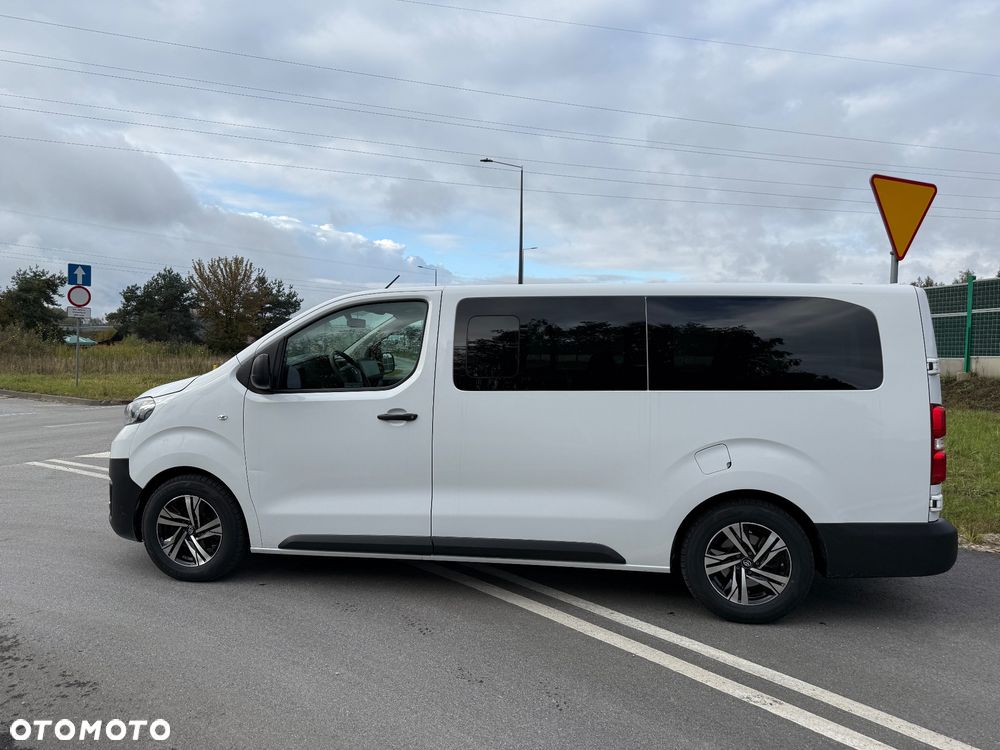 Toyota ProAce Kombi 2.0 D-4D Long 2,8t - 5