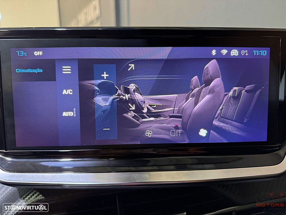 Peugeot 2008 1.2 PureTech Allure Pack EAT8 - 29