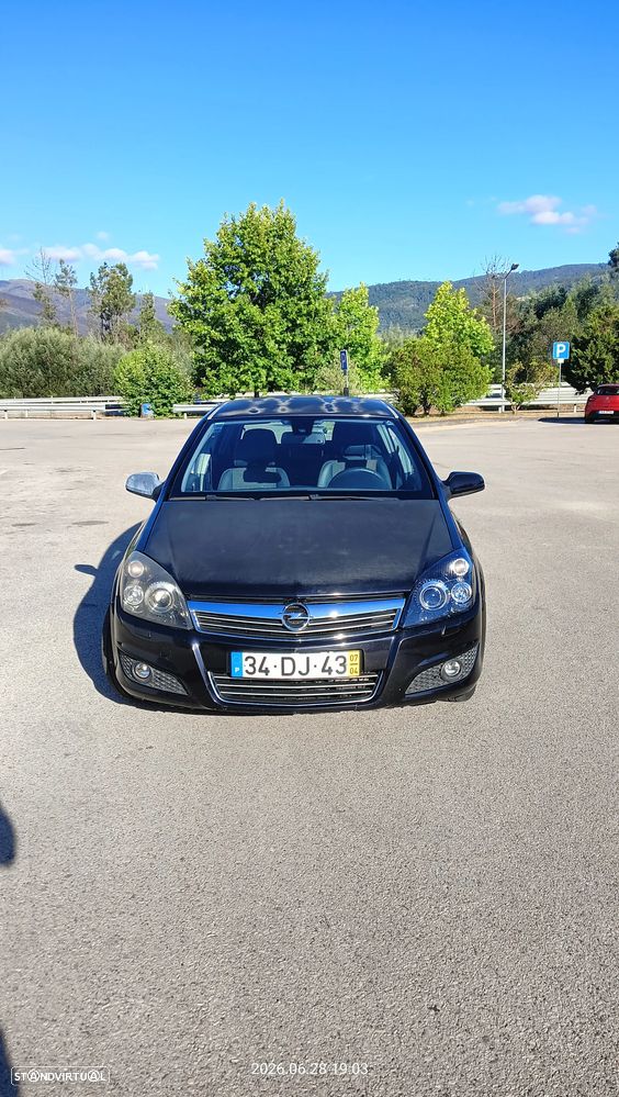 Opel Astra 1.7 CDTI Cosmo - 1