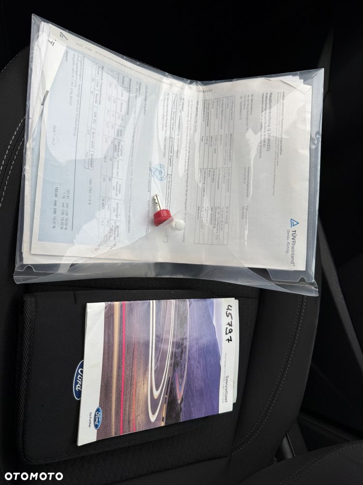 Ford Kuga 1.5 EcoBoost FWD Titanium - 31