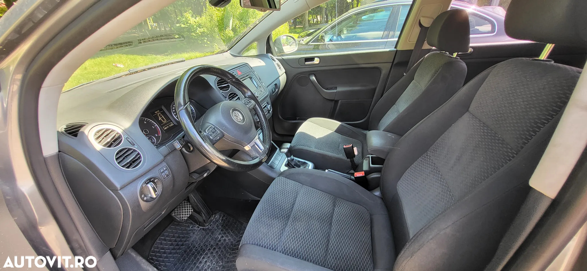 Volkswagen Golf Plus - 9