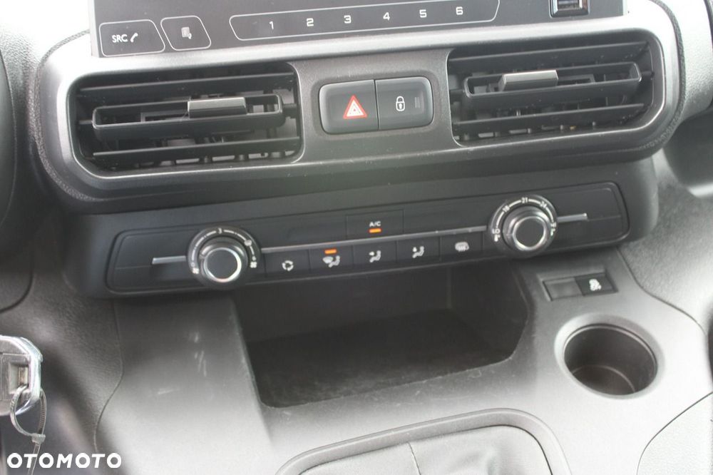 Opel Combo - 24