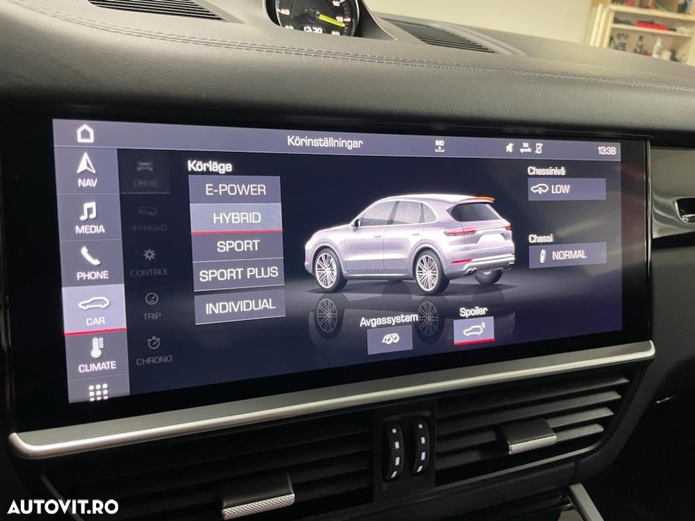 Porsche Cayenne Turbo S E-Hybrid Tiptronic S - 22