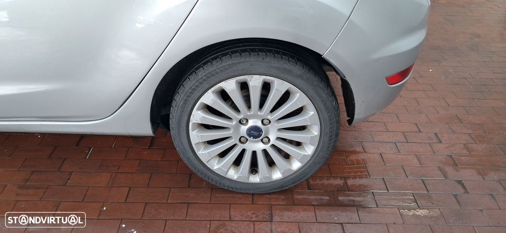 Ford Fiesta 1.25 Titanium - 3