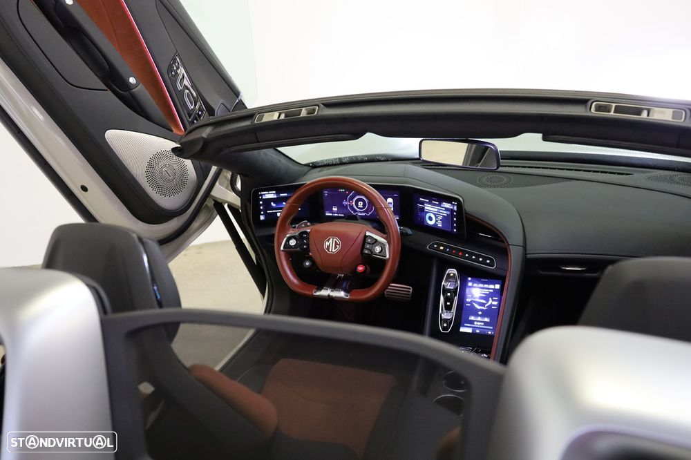MG Cyberster 77 kWh GT - 31