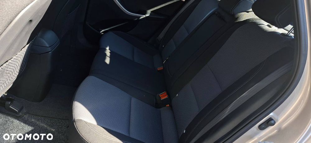 Hyundai i30 1.6 GDI BlueDrive Comfort - 9