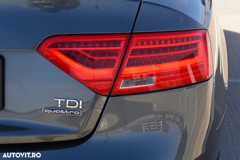 Audi A5 2.0 TDI quattro Stronic - 15