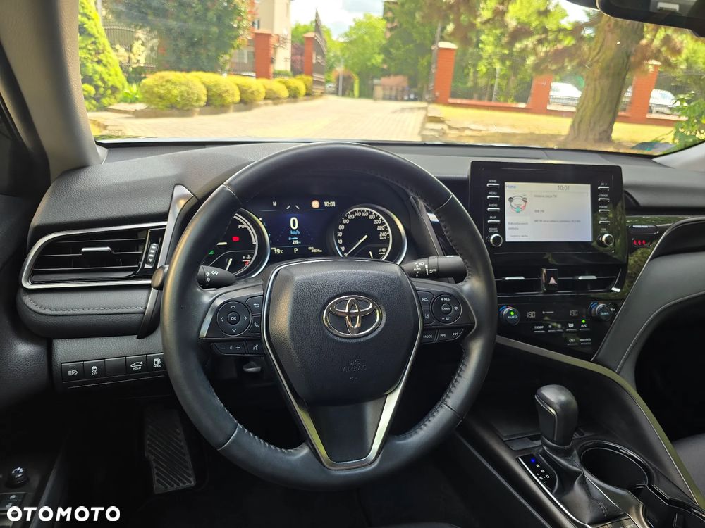 Toyota Camry 2.5 Hybrid Comfort CVT - 16