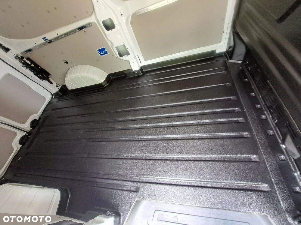 Ford Transit Custom - 29